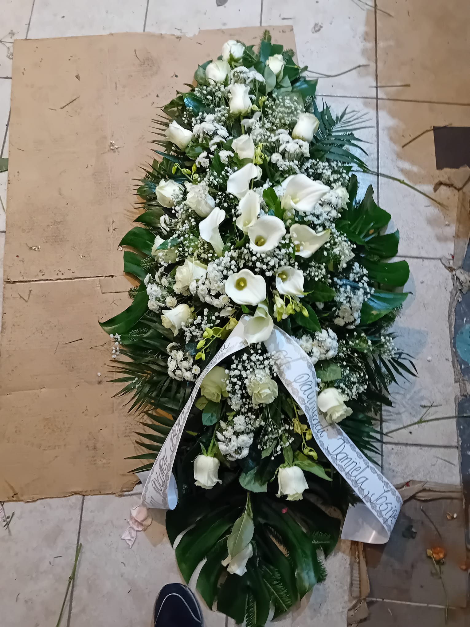 Aranžman za lijes crveno