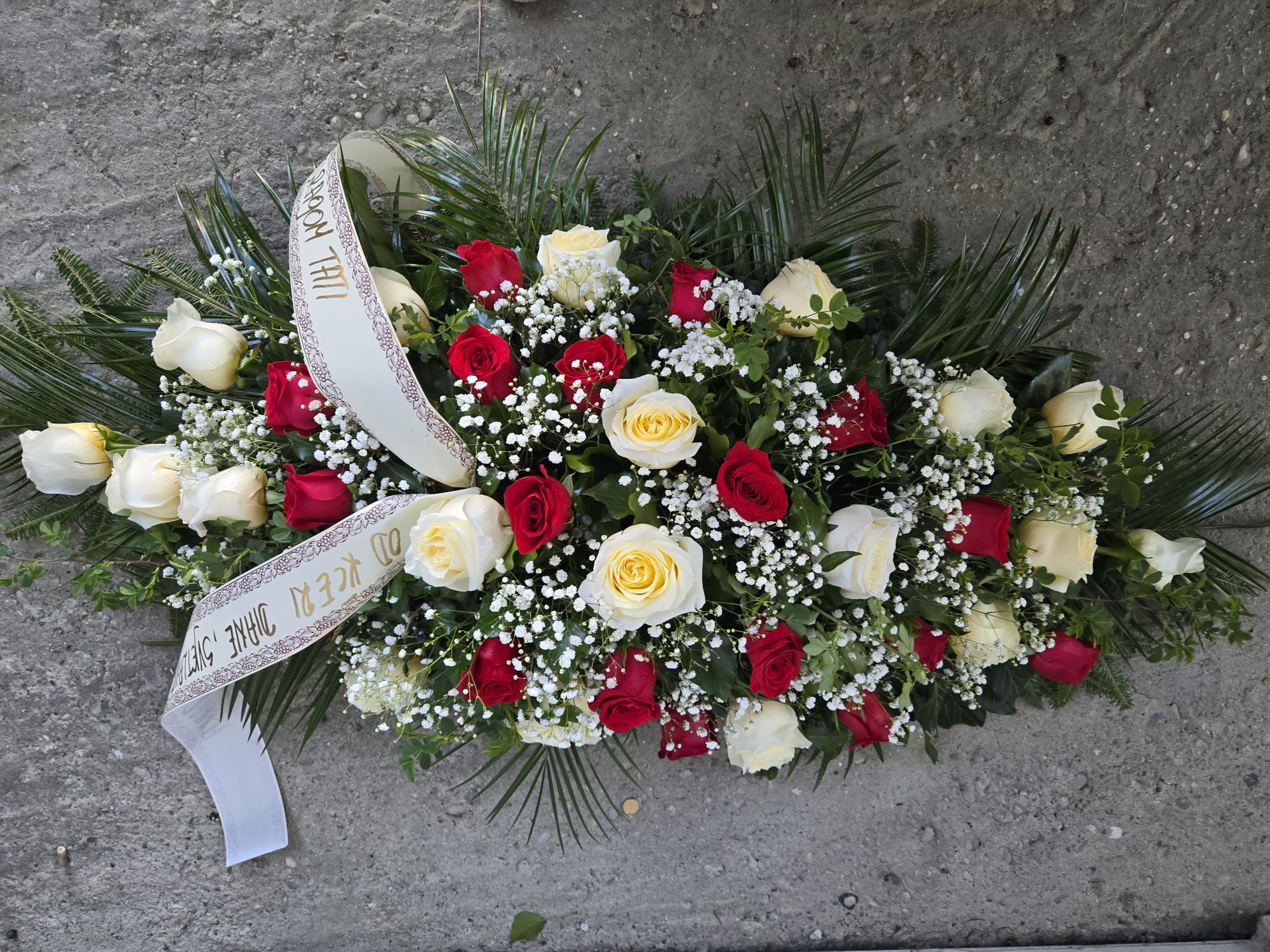 Aranžman za lijes rozo