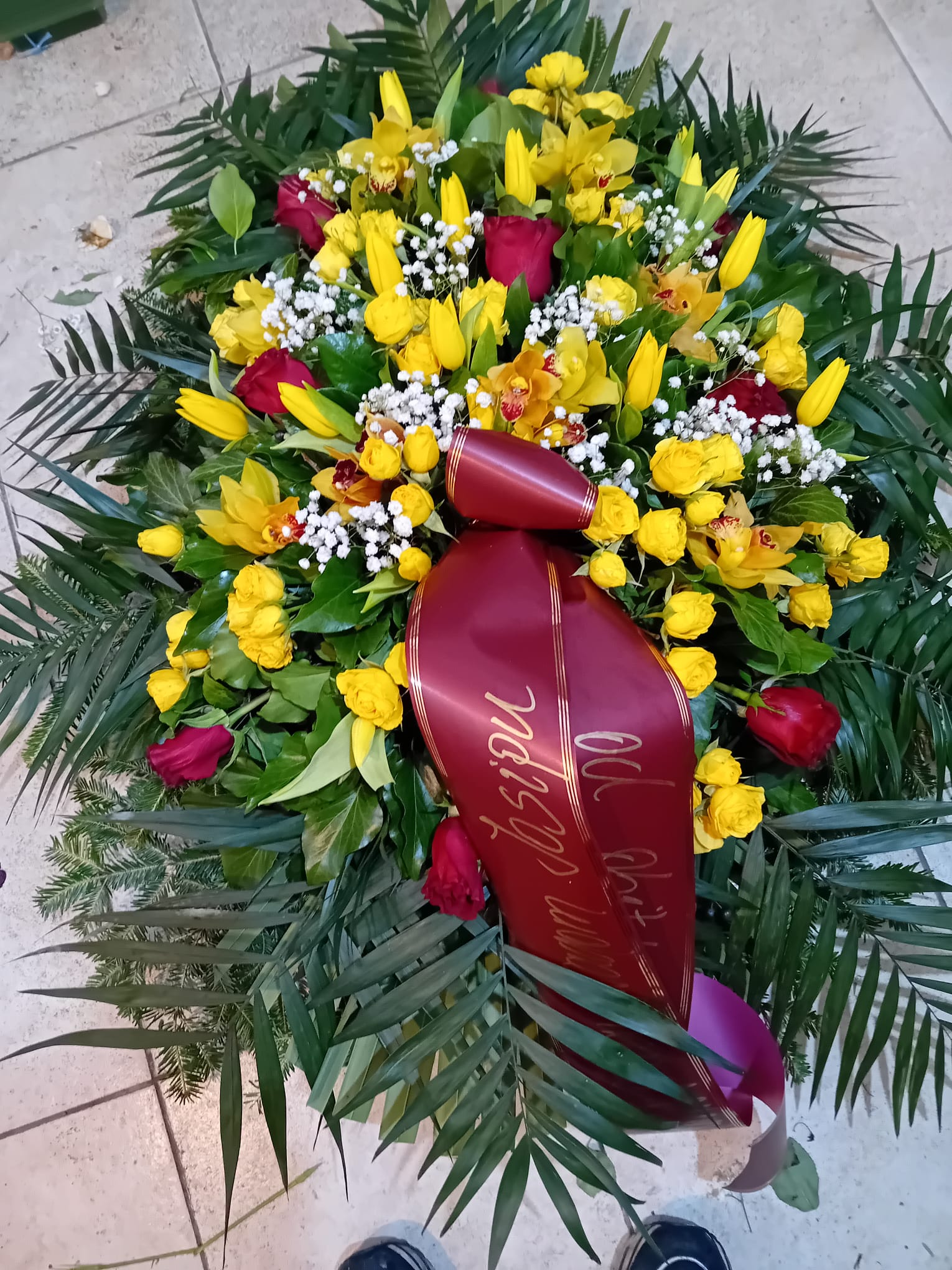 Aranžman za lijes crveno