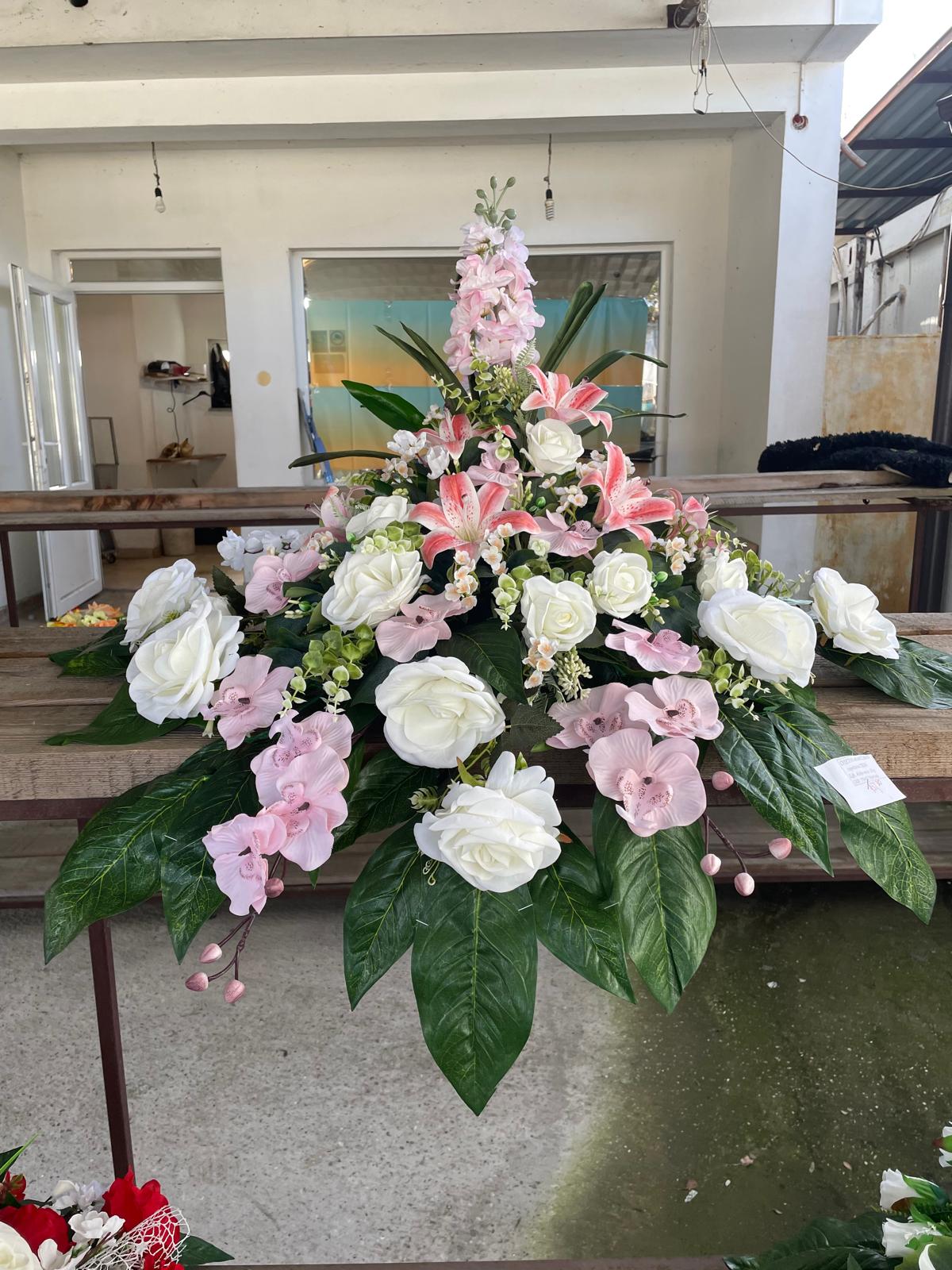 Aranžman za lijes crveno