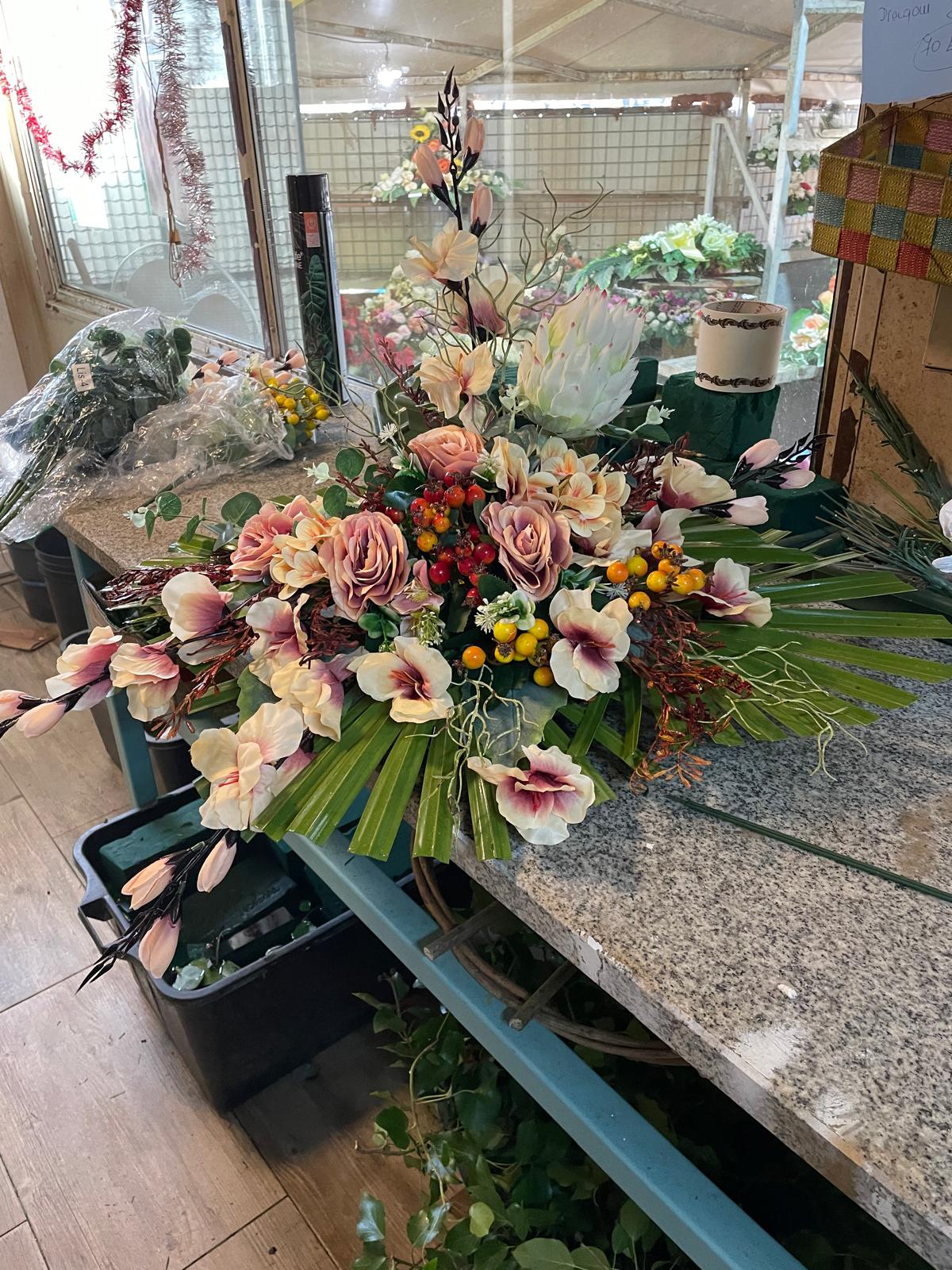 Aranžman za lijes rozo