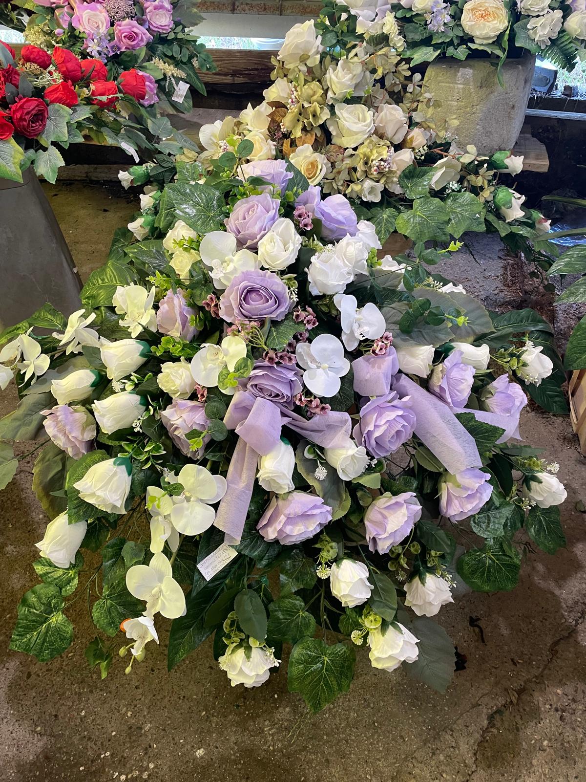 Aranžman za lijes crveno