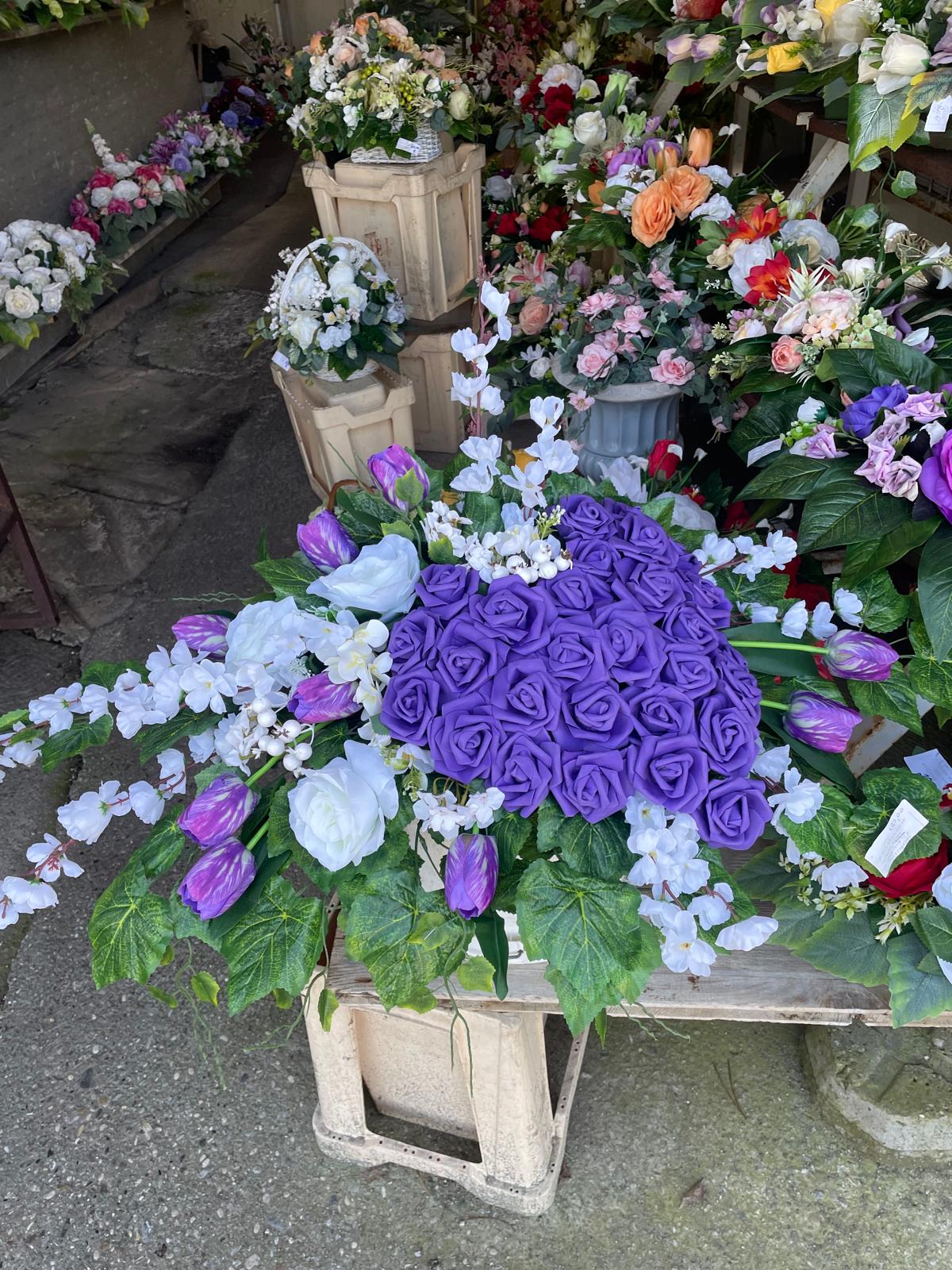 Aranžman za lijes crveno